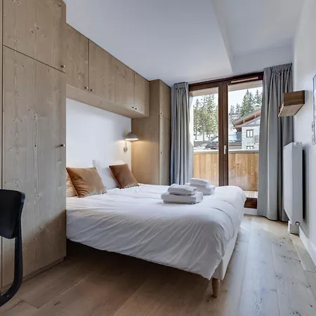 Moderne A 100m Du Centre, 2 Balcons, Parking, Wifi, Ideal Pour Familles - Fr-1-690-20 *